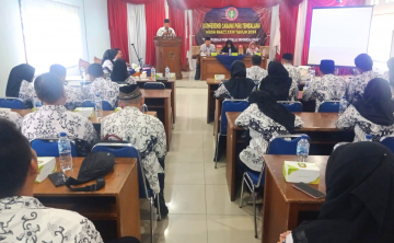 Rapat Besar PGRI Surakarta - Persatuan Guru Republik Indonesia Cabang Surakarta